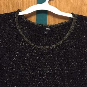 ANA black and gold sweater, size Medium